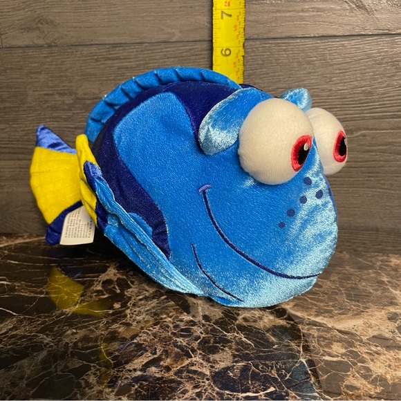 Dory Disney Parks Authentic Plush Finding Nemo Blue Fish 10 Inch Stuffed Toy - Picture 1 of 9